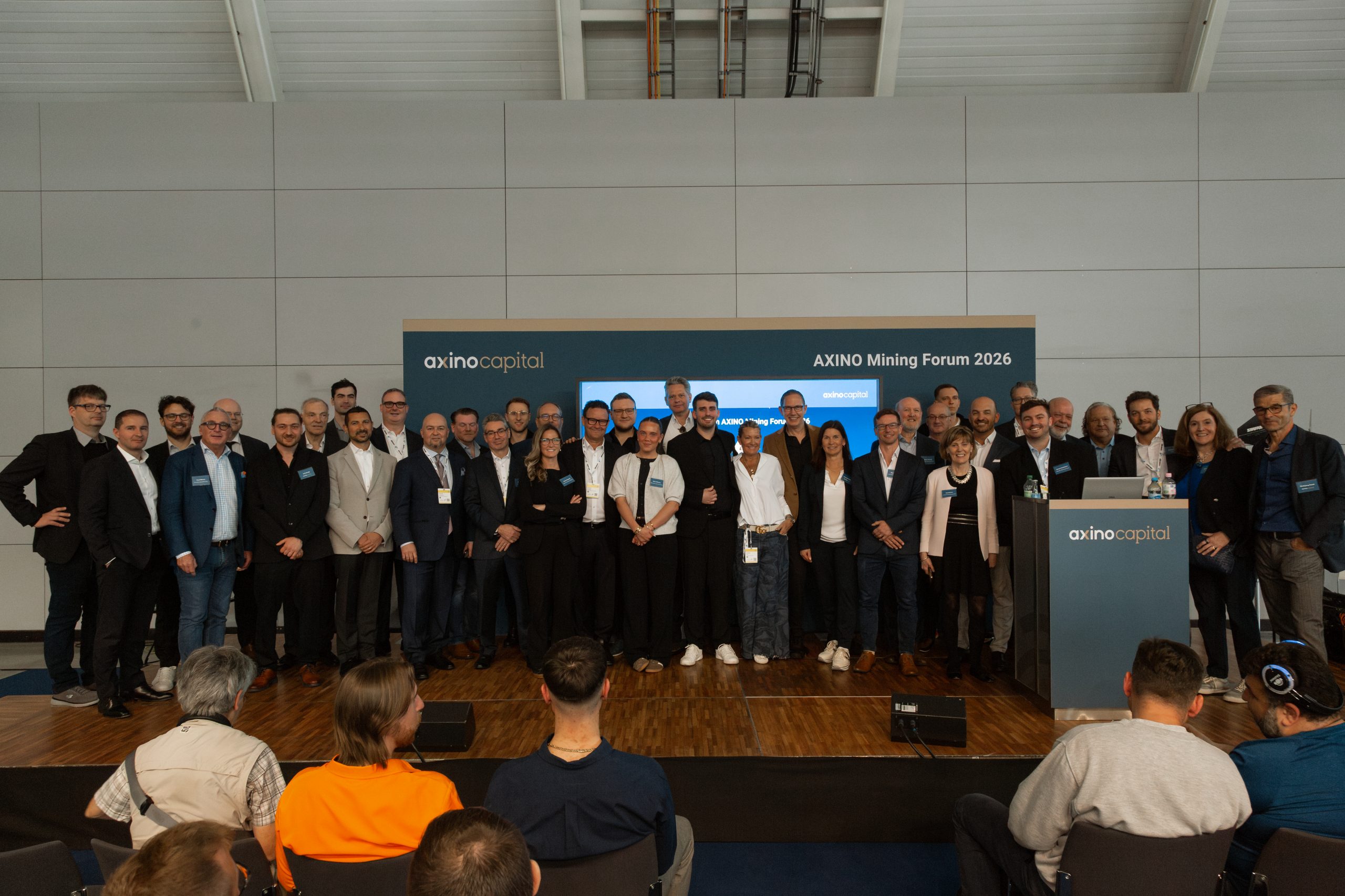 AXINO Mining Forum 2026 gallery image 9 showing investor conversations, mining company presentations and forum atmosphere in Stuttgart